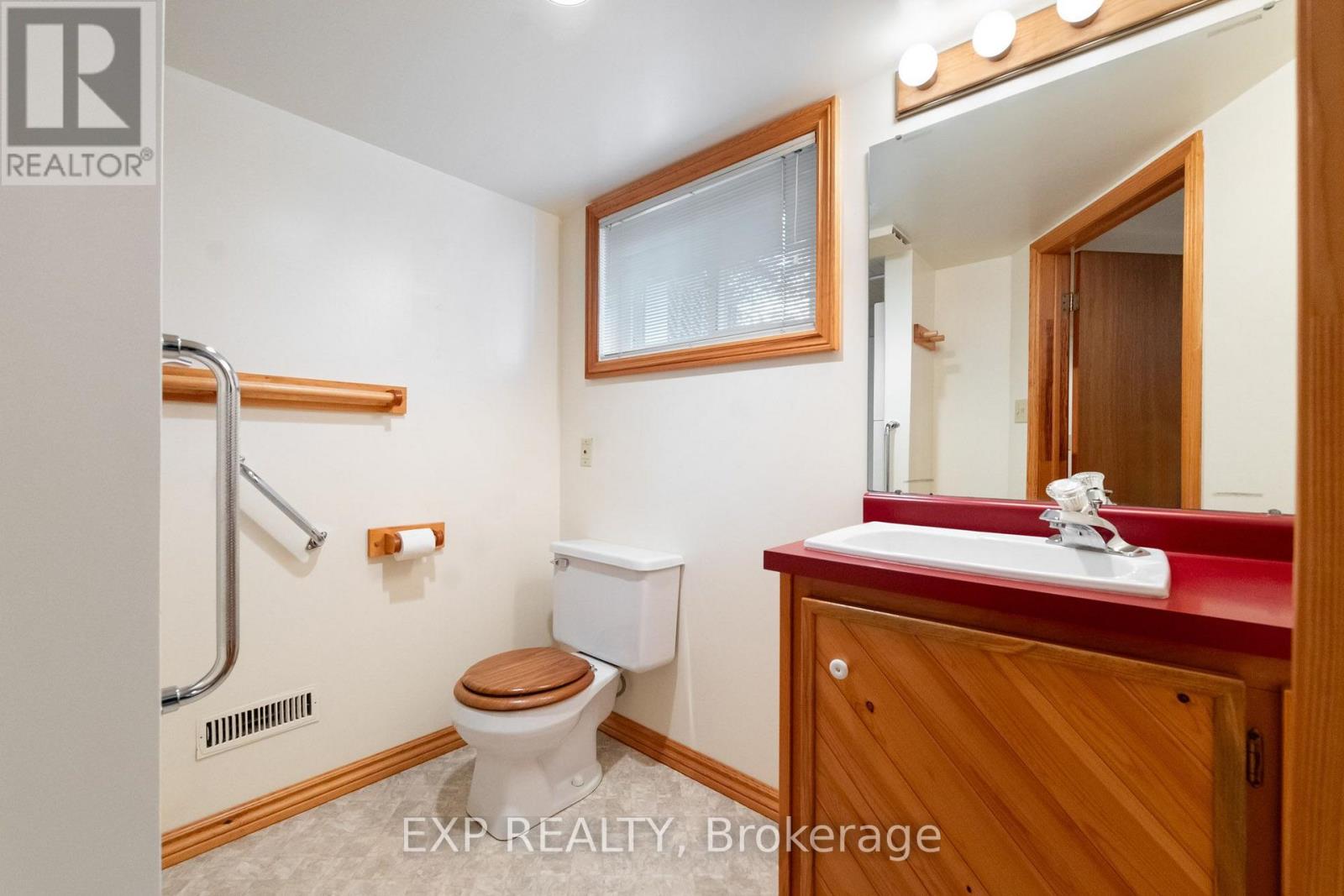 2052 YORK ROAD - 25