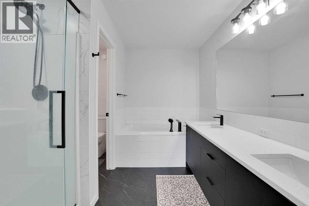 1014 Bayview Rise SW - Image 41