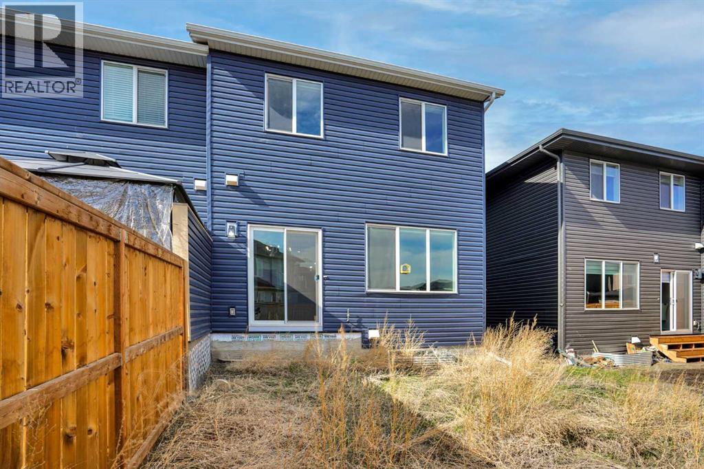 1014 Bayview Rise SW - 44