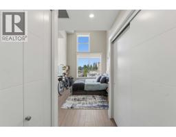 607 22335 Mcintosh Avenue, Maple Ridge, BC V2X3C2 Photo 18