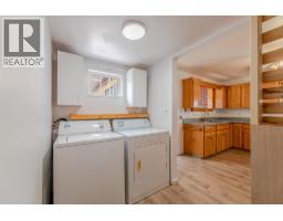 553 Papineau Street, Penticton, BC V2A4X6 Photo 14