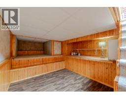 553 Papineau Street, Penticton, BC V2A4X6 Photo 21