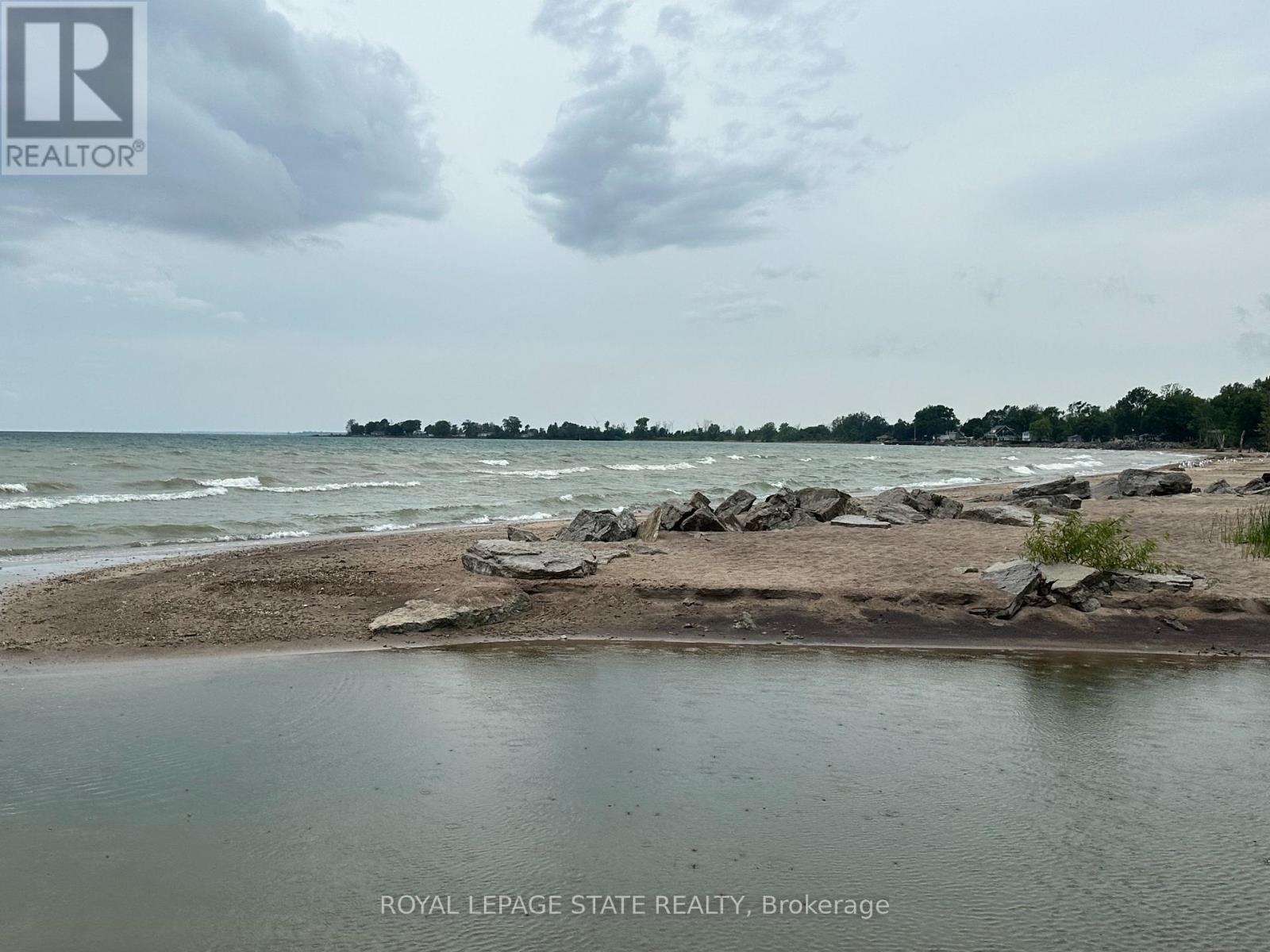 716 SANDY BAY ROAD - 36