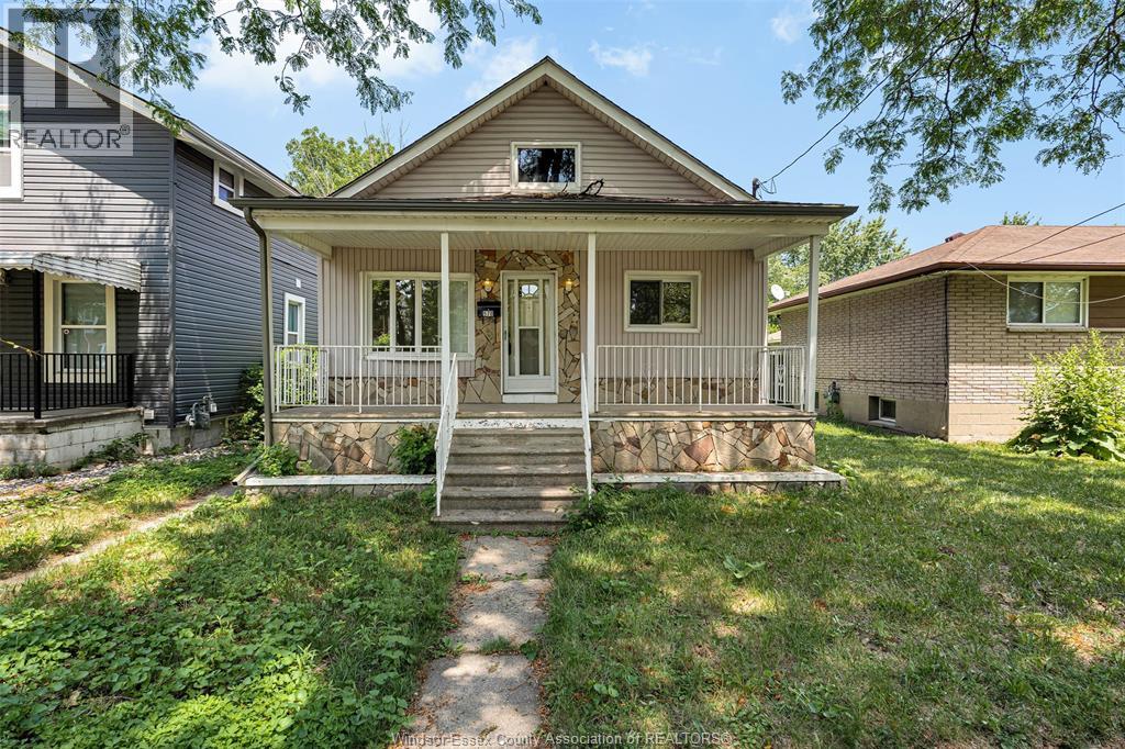 578 BROCK STREET, Windsor — photo 3