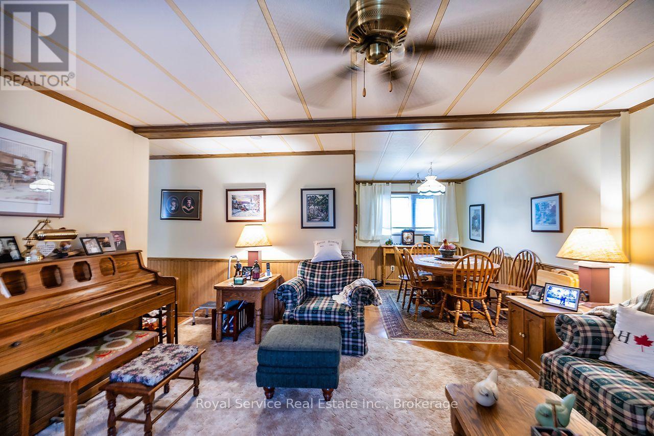 16 VISTA DRIVE - Image 5