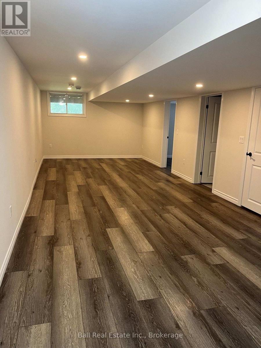 13 CARRICK STREET S - Image 19