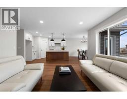 Primary Bedroom - 7503 38a Avenue, Camrose, AB T4V5E3 Photo 6
