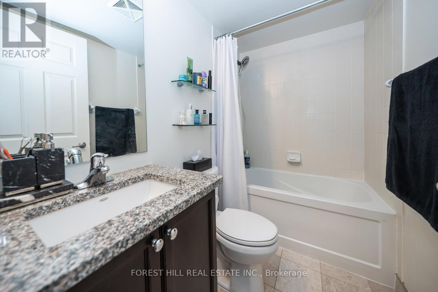#1120 25 LOWER SIMCOE STREET - 9