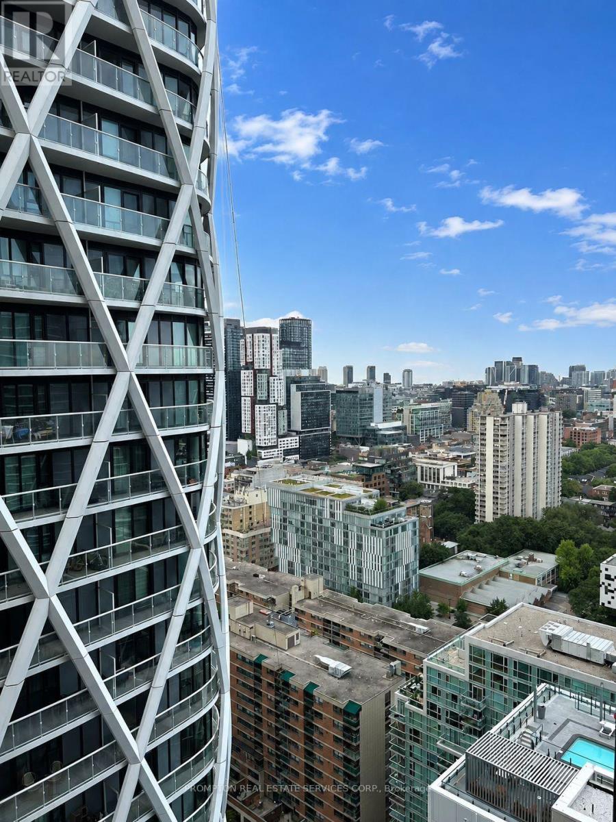 Photo of 238 Simcoe Street
