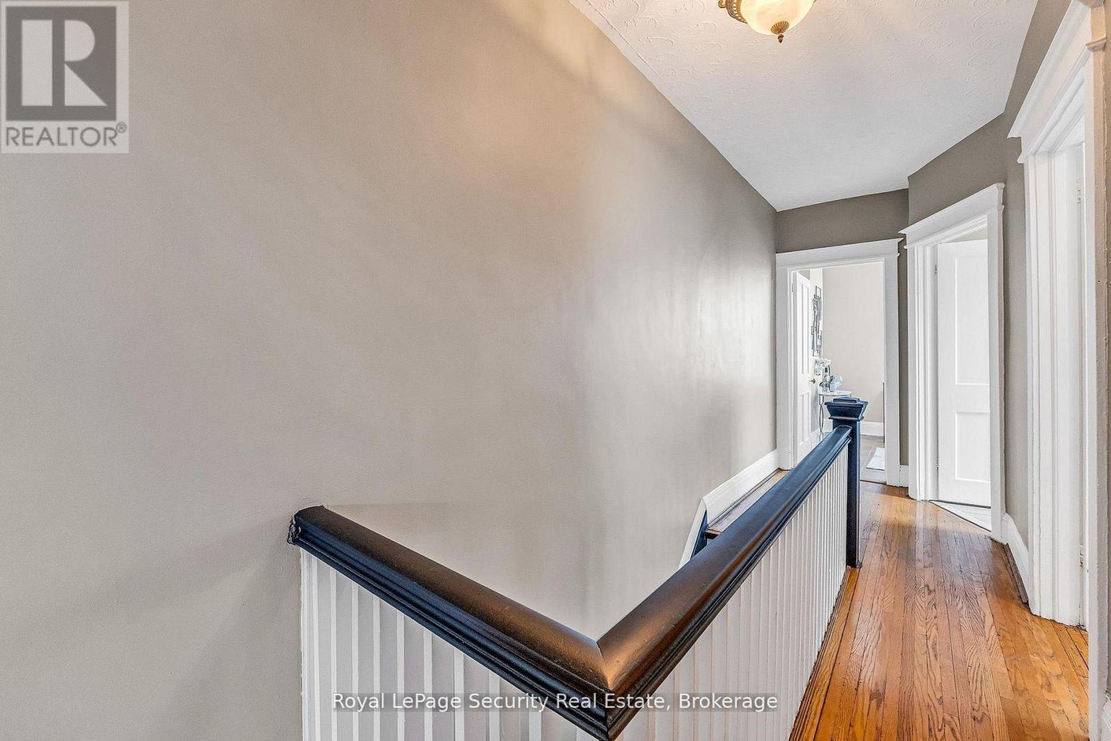 667 OSSINGTON AVENUE - 18