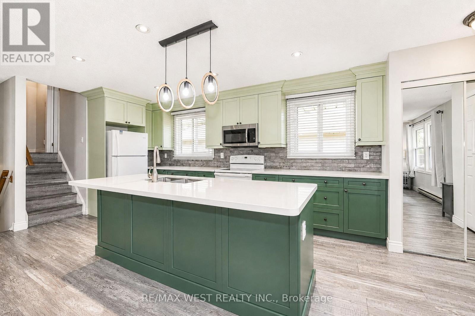 570 ANNANDALE STREET, Oshawa (Donevan) — photo 3