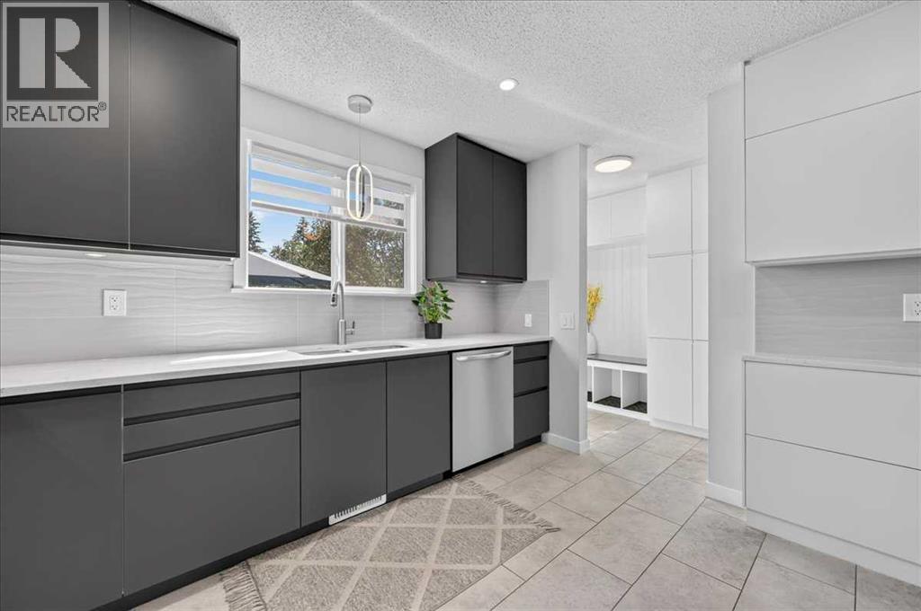 39 Midridge Gardens Southeast - Photo 13