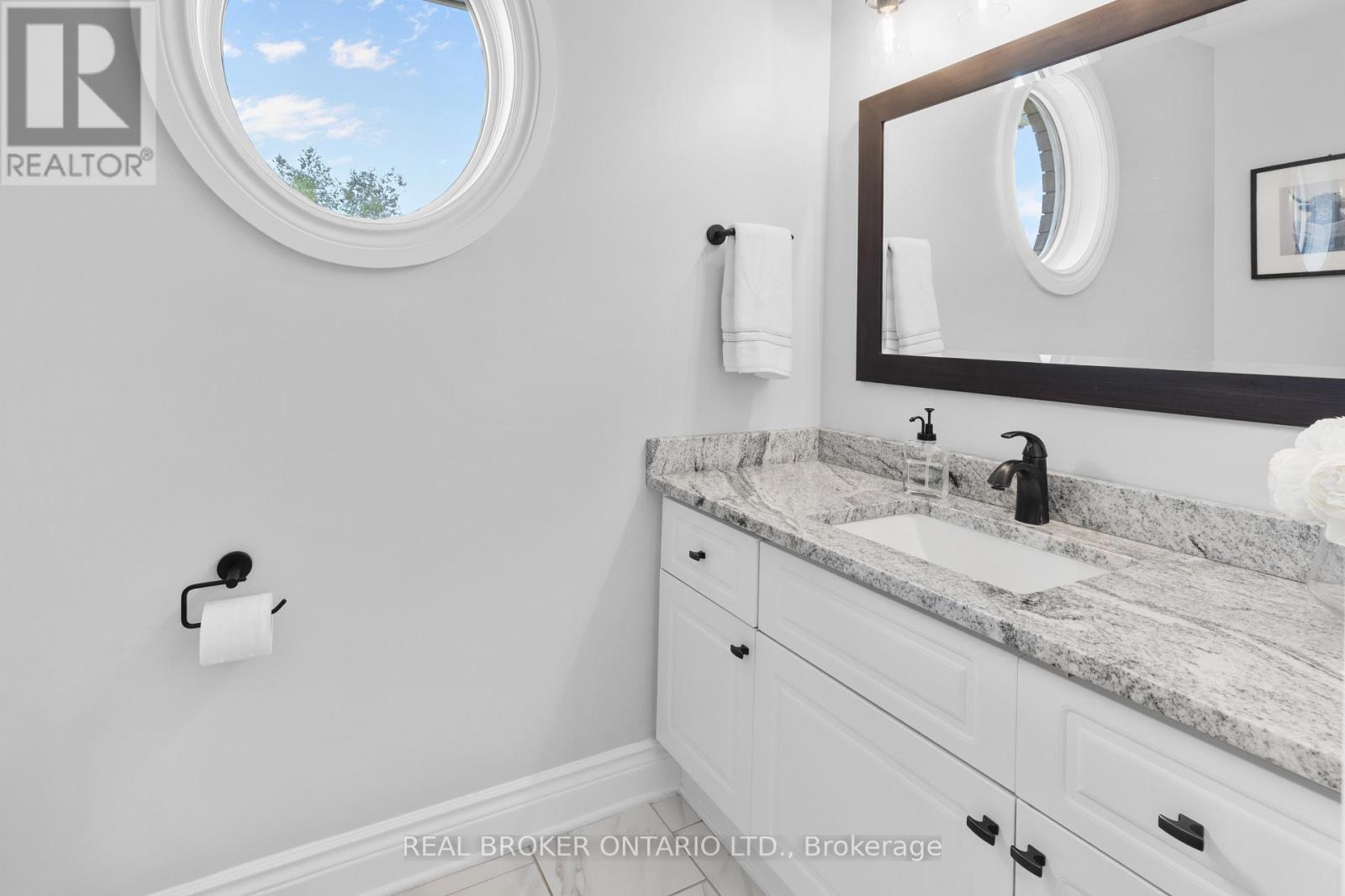 27 GARRISON DRIVE - Image 14
