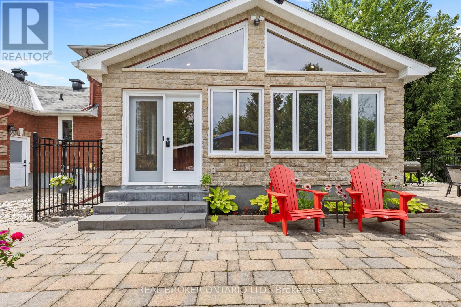 27 GARRISON DRIVE - Image 39