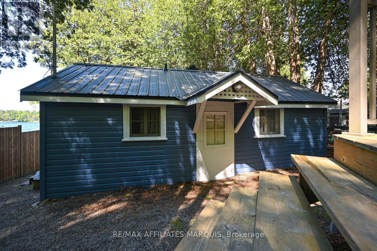 740 CEDAR PARK LANE - 44