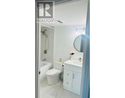 611 - 3 Ellesmere Street, Richmond Hill, ON L4B4N2 Photo 13