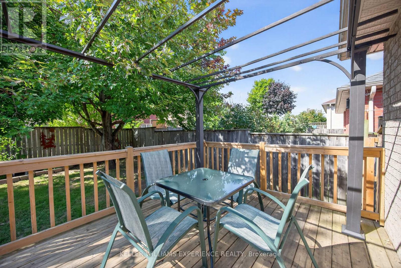 16 LARKIN DRIVE - 40