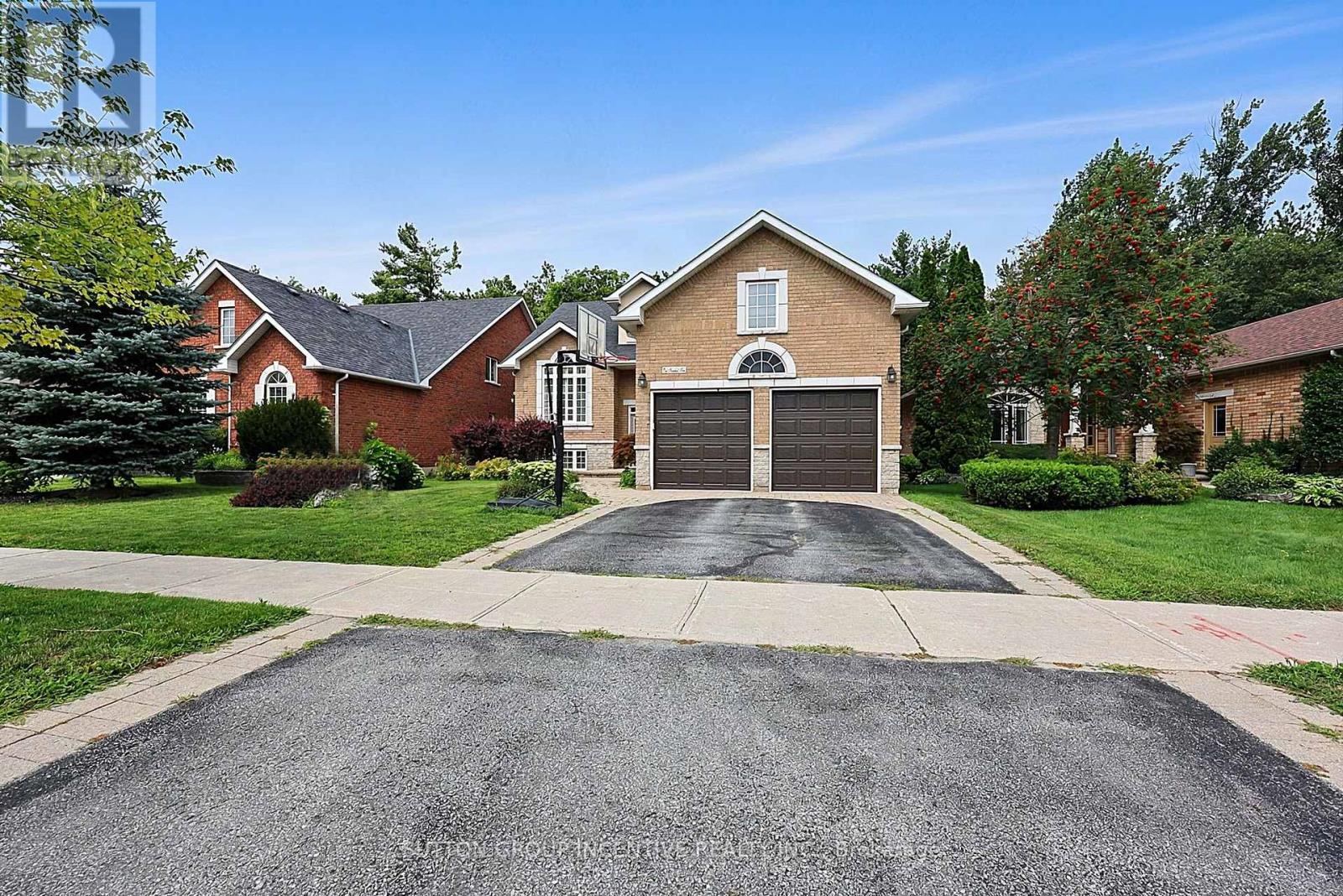 102 CUMMING DRIVE - 2