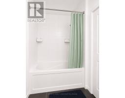 809 - 1 Michael Power Place, Toronto, ON M9A0A1 Photo 11