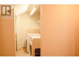 42 Kingsview Boulevard, Toronto, ON M9R1T8 Photo 17