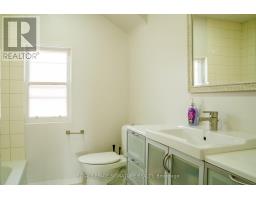 42 Kingsview Boulevard, Toronto, ON M9R1T8 Photo 18