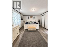 53 Keystone Crossing, Whitecourt, AB T7S0B2 Photo 12