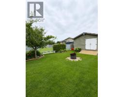 53 Keystone Crossing, Whitecourt, AB T7S0B2 Photo 22