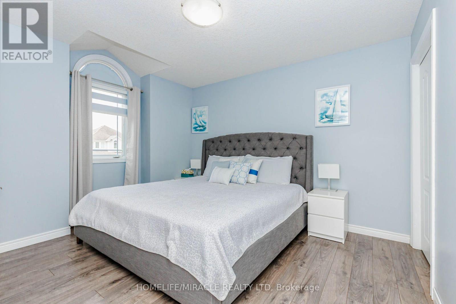 39 WASHBURN DRIVE - 31