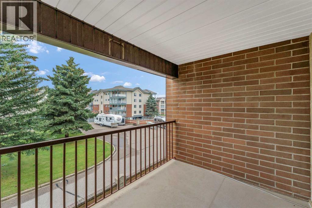 3090 15 Avenue Southeast - Photo 19