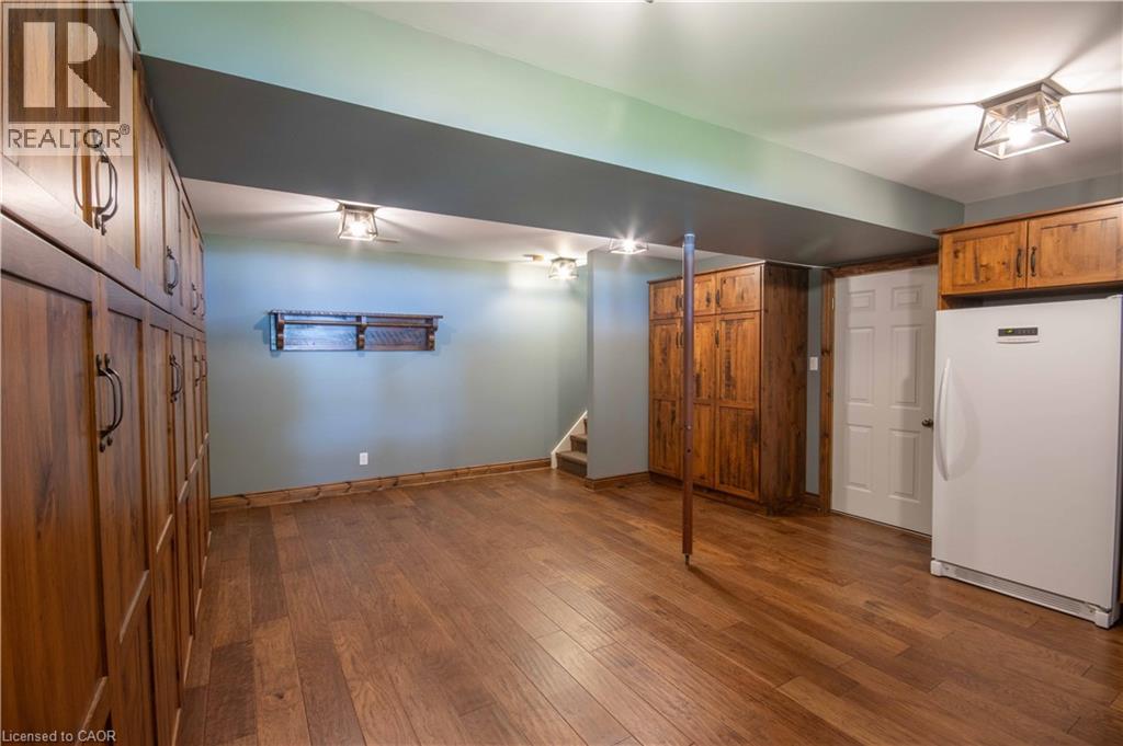 165 LAKESHORE Drive - 34