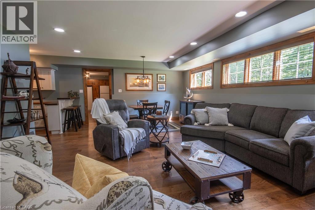 165 LAKESHORE Drive - 32