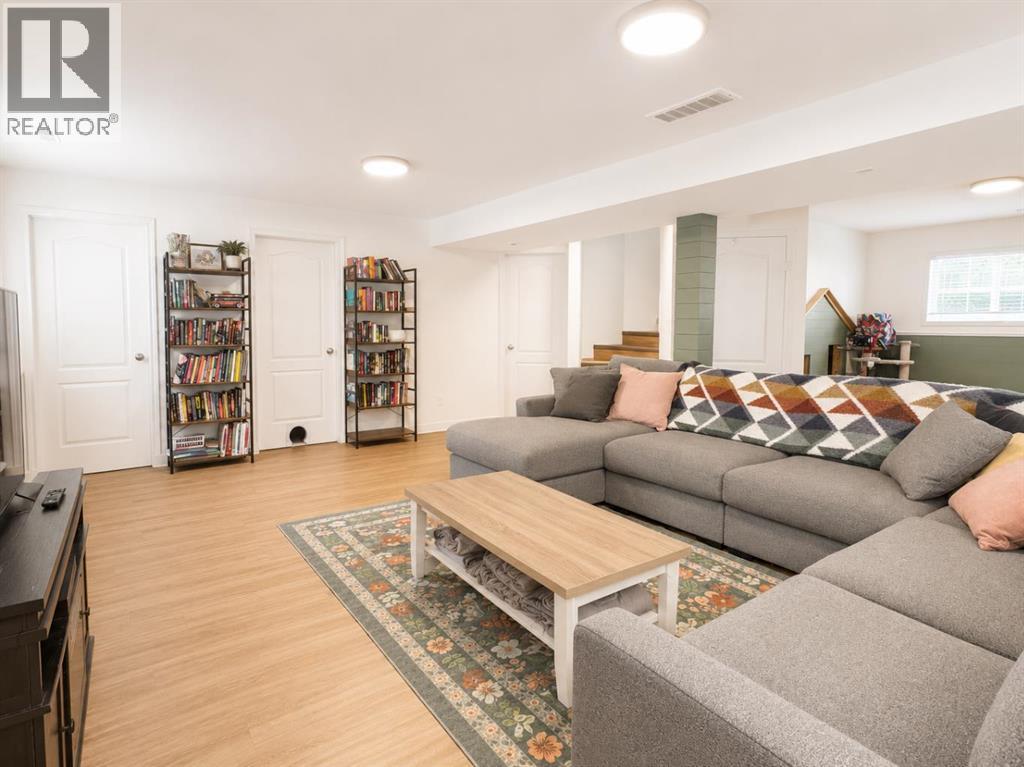 6103 54 Street - Image 20