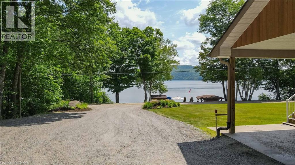 165 LAKESHORE Drive - 2