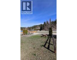 2633 Squilax Anglemont Road Unit# 47, Lee Creek, BC V0E1M4 Photo 9