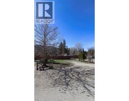 2633 Squilax Anglemont Road Unit# 47, Lee Creek, BC V0E1M4 Photo 6