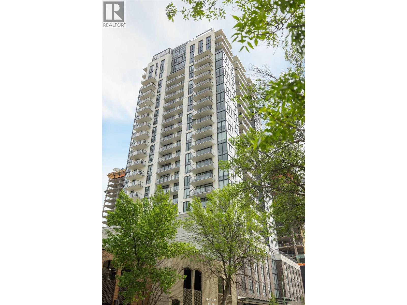 #1707 1471 St. Paul Street - 58