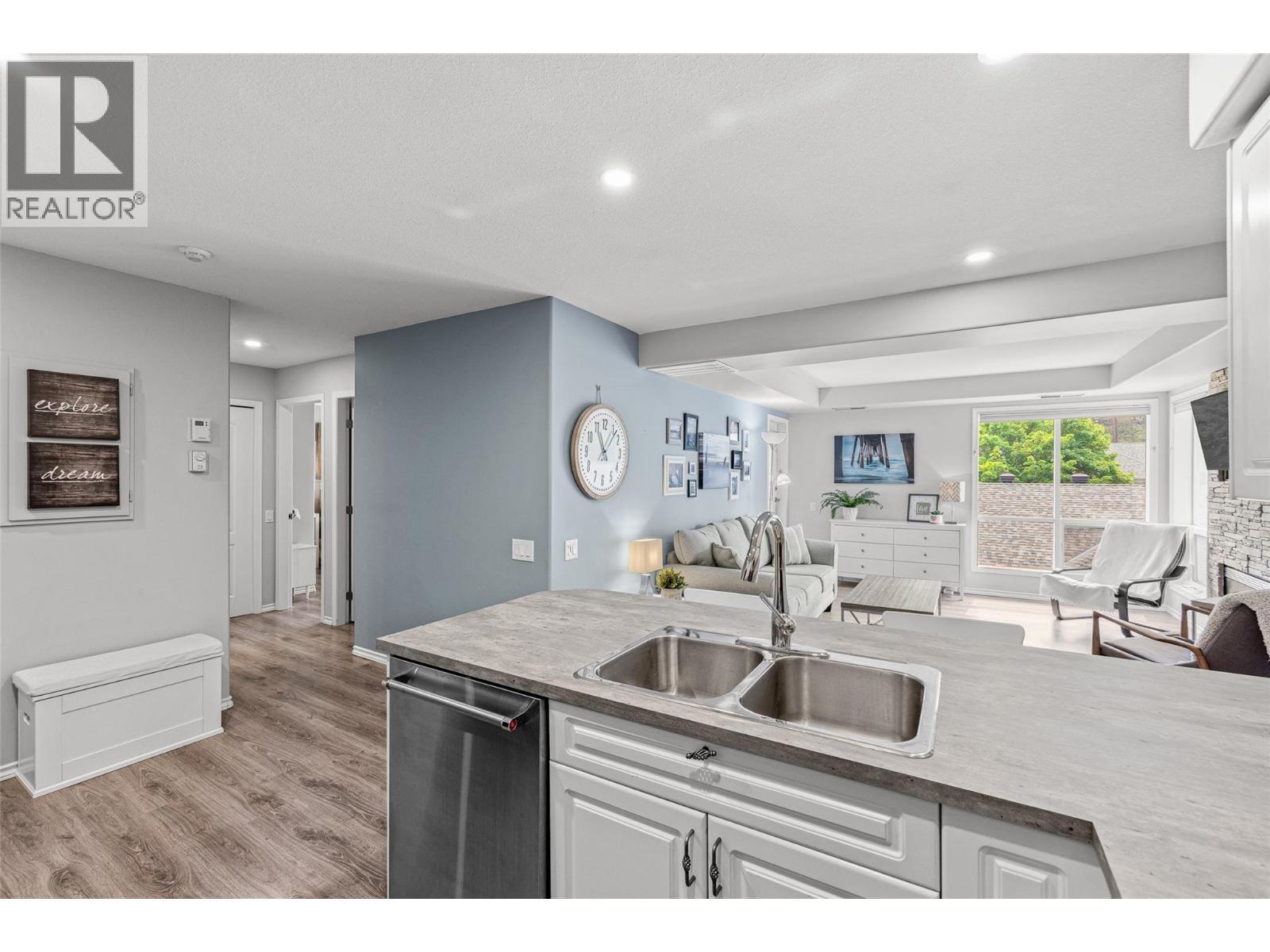 307 2425 Mount Baldy Drive, Kelowna