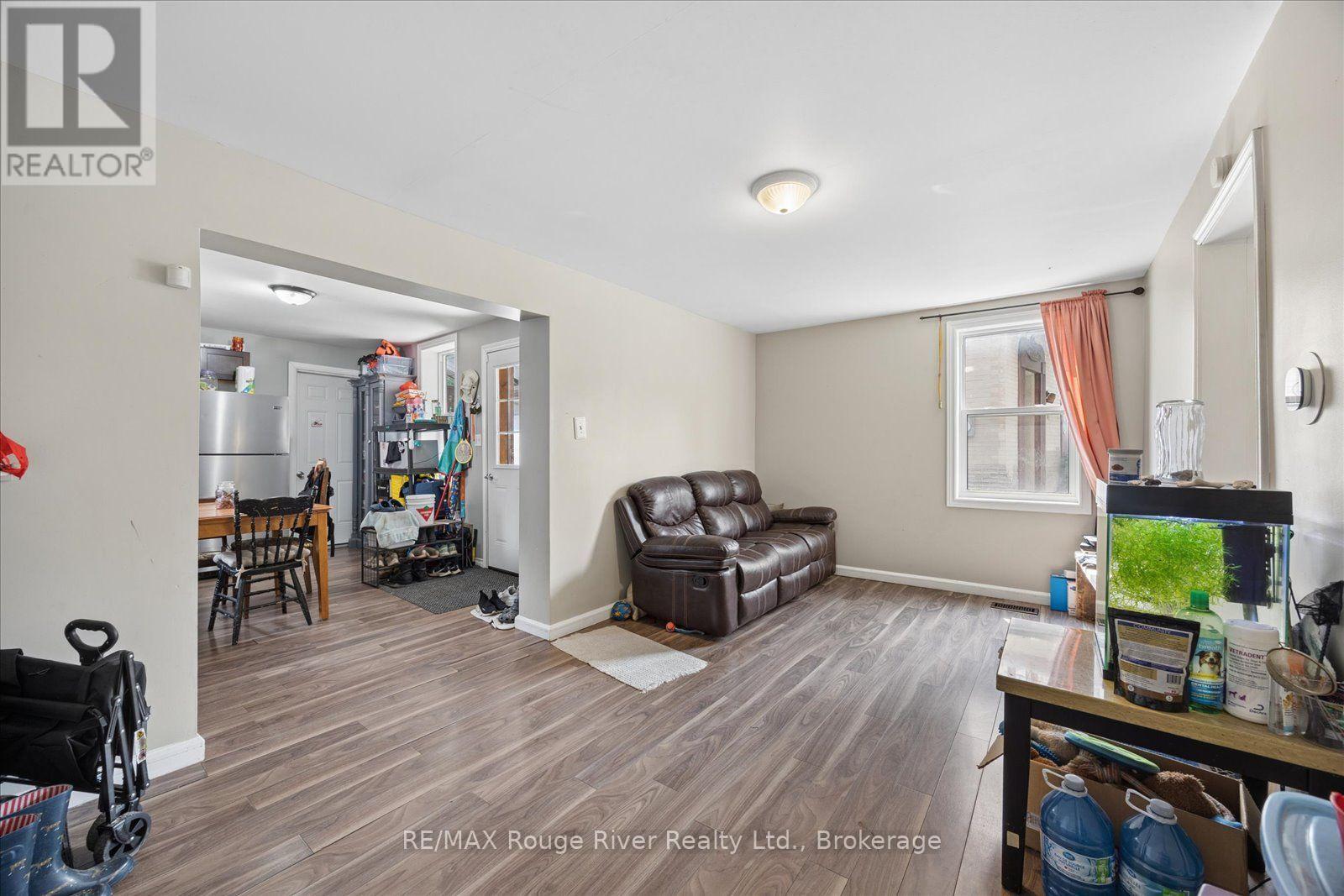 79 PARKHILL ROAD W - Image 8
