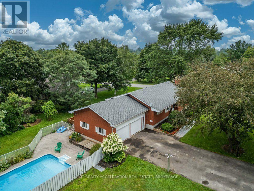 28 SOUTHCREST DRIVE - 2