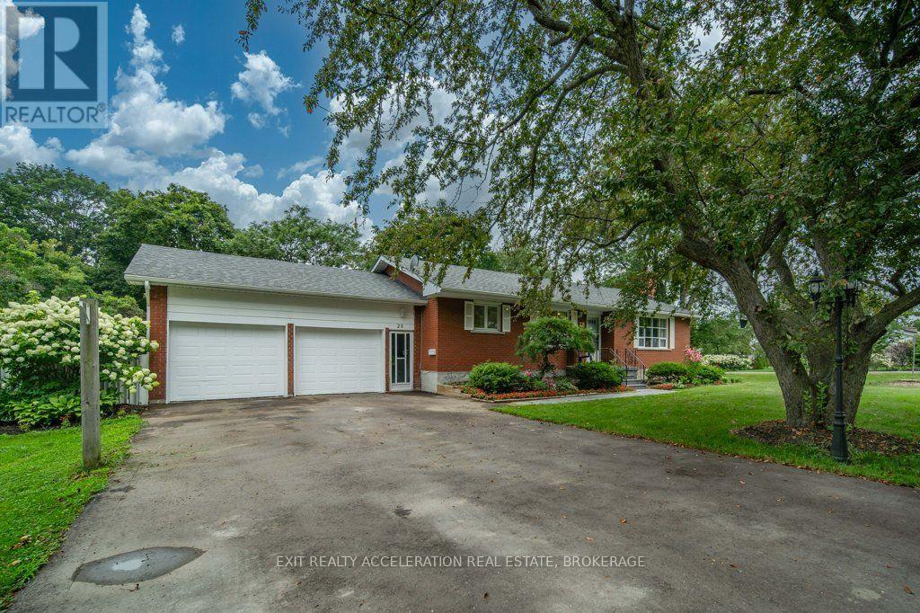 28 SOUTHCREST DRIVE - 3