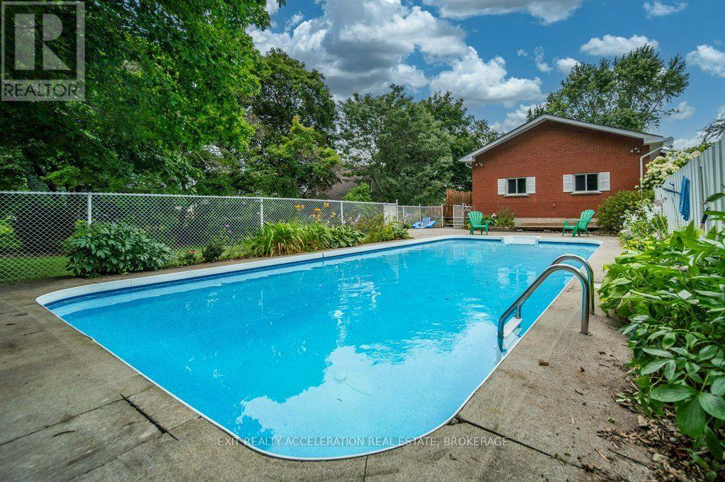 28 SOUTHCREST DRIVE - Image 38