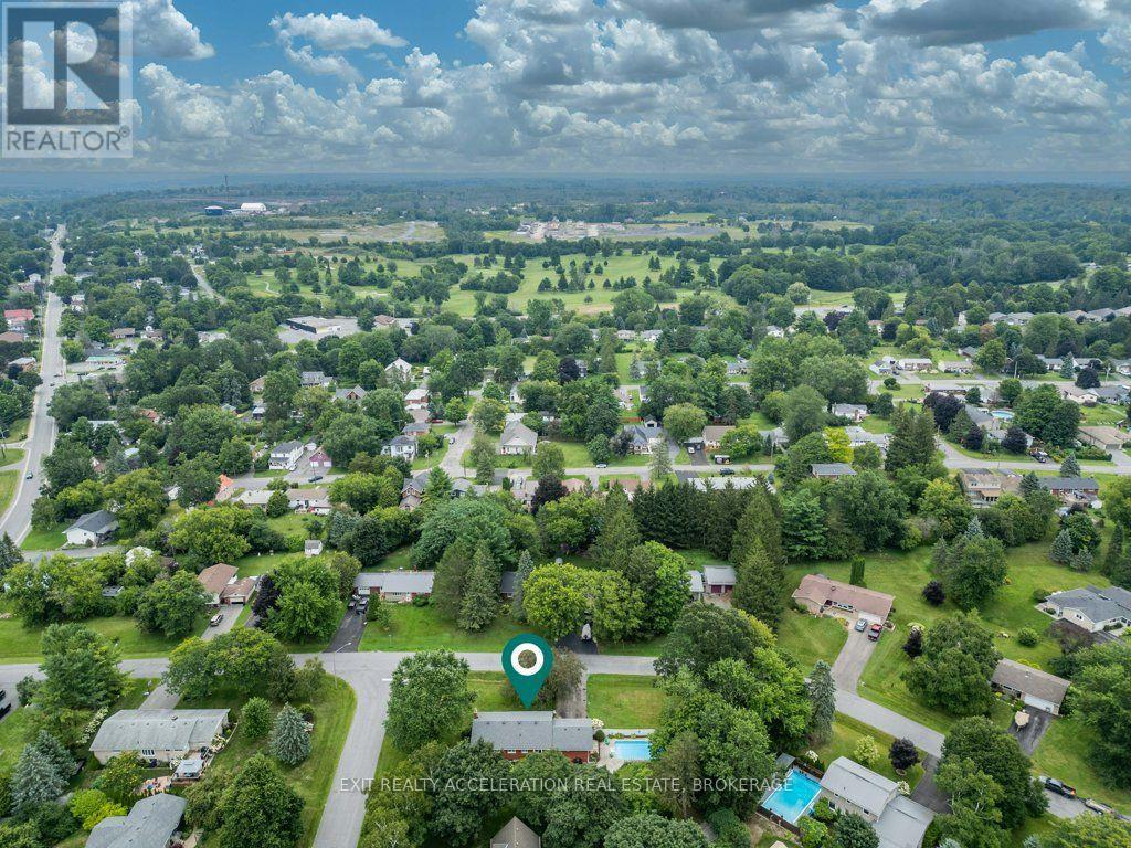 28 SOUTHCREST DRIVE - Image 46