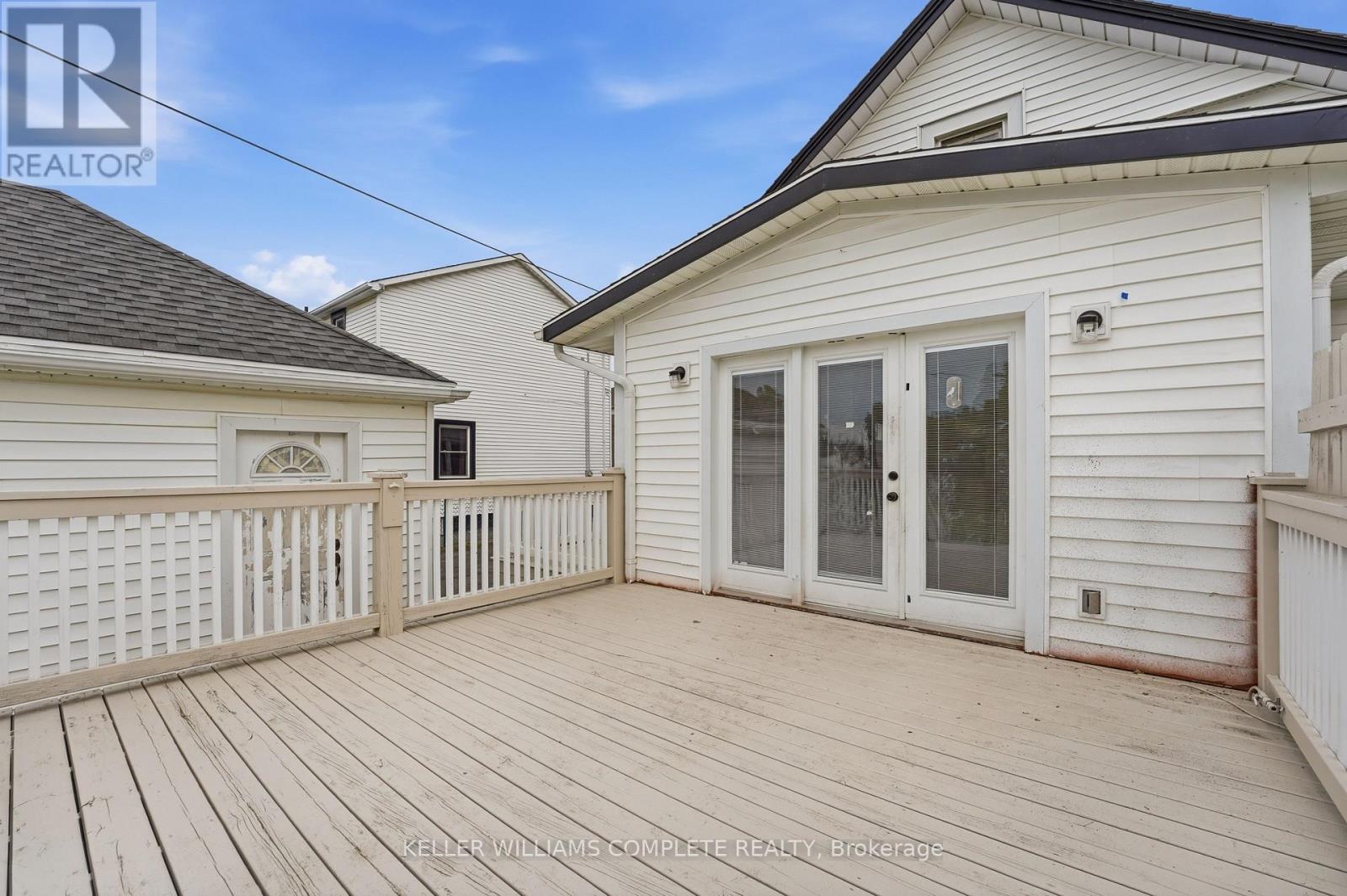 61 WALLACE AVENUE - Image 31