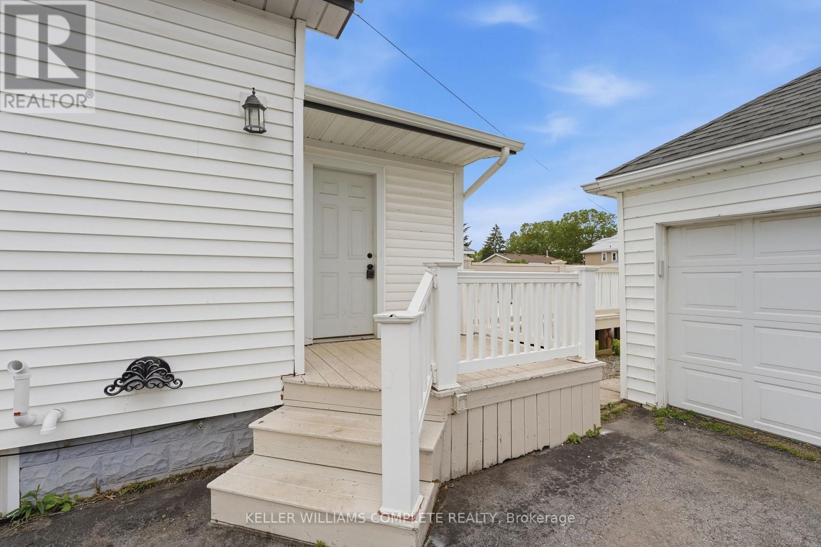 61 WALLACE AVENUE - Image 37