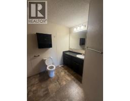 240 Main Street, Mervin, SK S0M1Y0 Photo 12