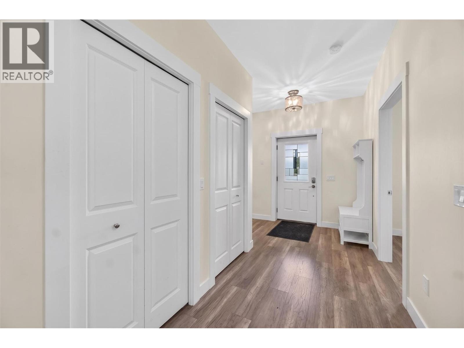 1123 Willow Row - Image 6