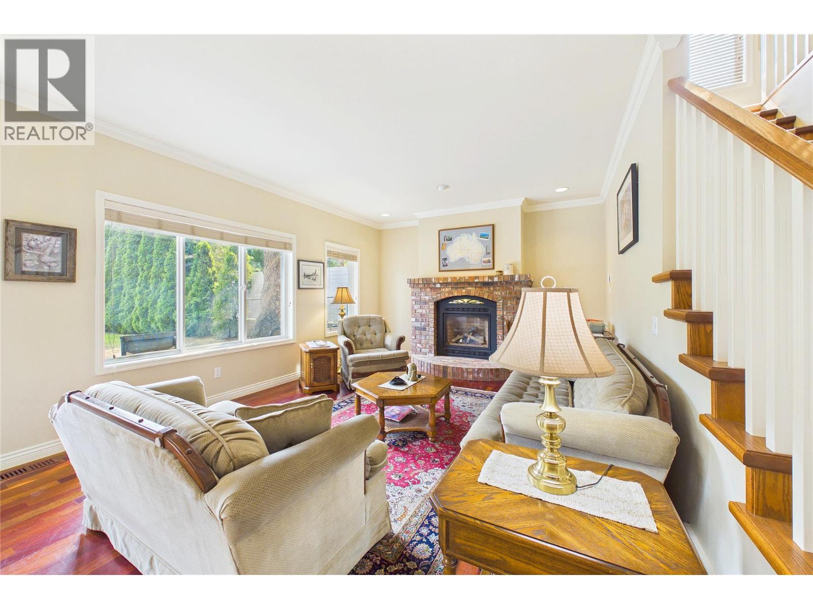 4335 Lysons Crescent - 17