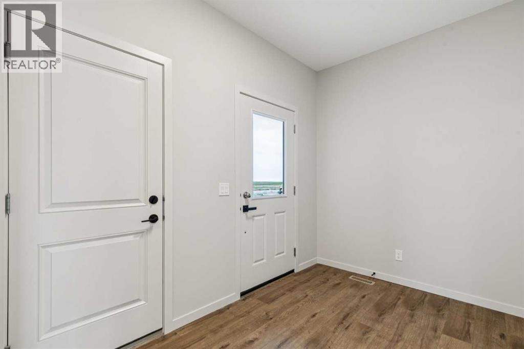 660 Clearwater Heath, East Chestermere, Chestermere photo 4