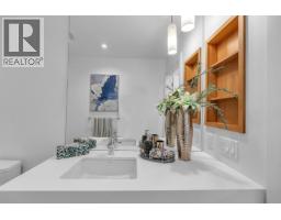 107 608 Como Lake Avenue, Coquitlam, BC V3J0B2 Photo 17