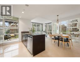 605 633 Kinghorne Mews, Vancouver, BC V6Z3H3 Photo 9